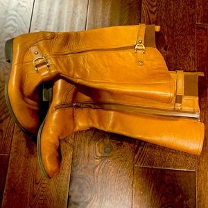 Comfy Naturalizer Winter Boots